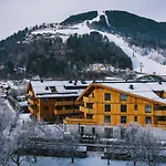 Elements Zell Am Aparthotel Zell am See