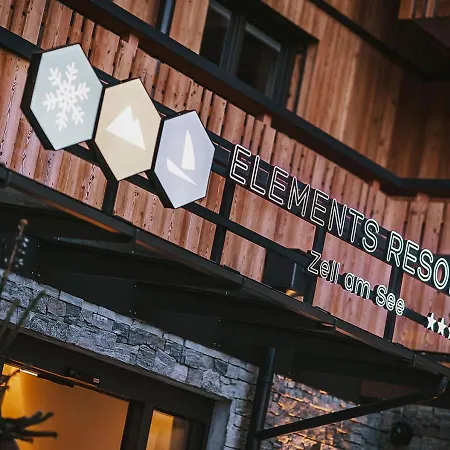Aparthotel Elements Zell Am