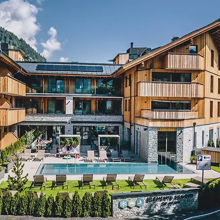 Elements Zell Am See; Bw Signature Collection 4* ツェル アム ゼー