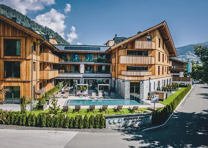 Elements Zell Am Apart Otel