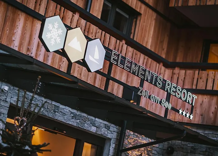 Ξενοδοχείο με διαμερίσματα Elements Zell Am