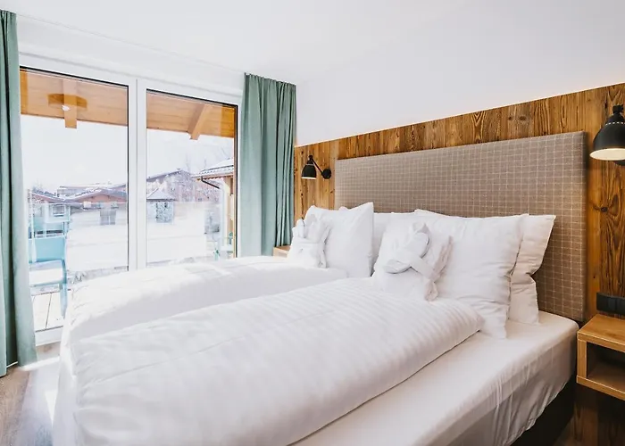 Elements Zell Am 4*