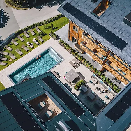 Elements Zell Am Апарт-отель