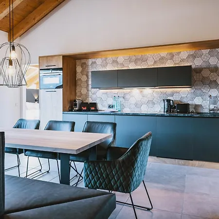 Апарт-отель Elements Zell Am